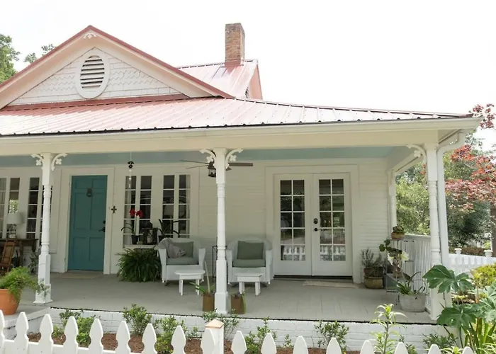 The Fairhope Bay Room