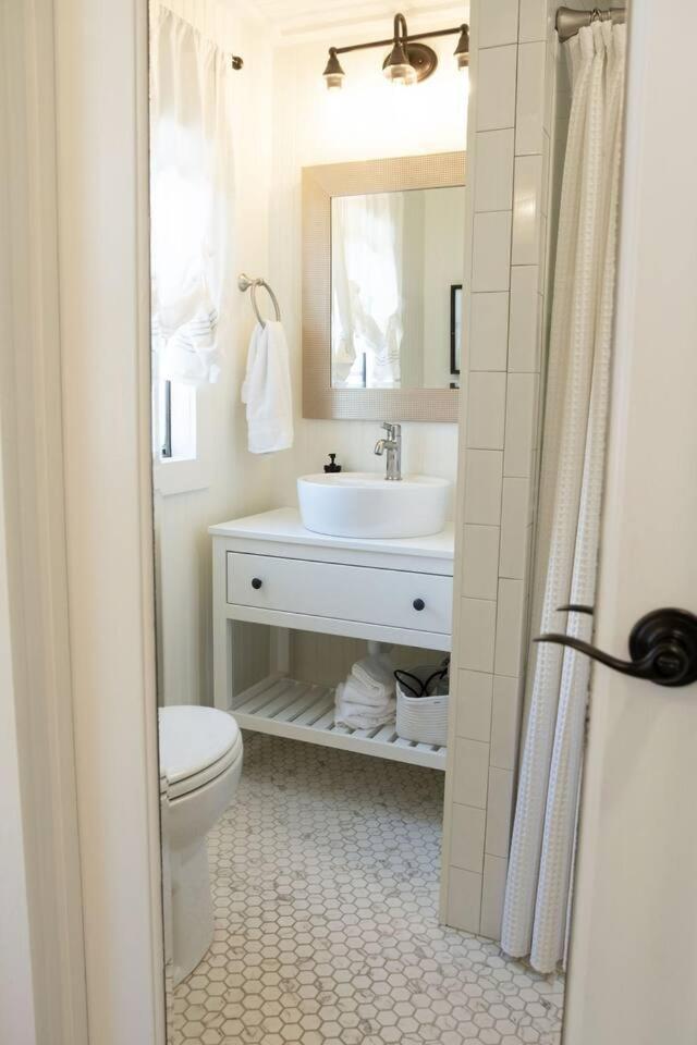 The Bay Apartment